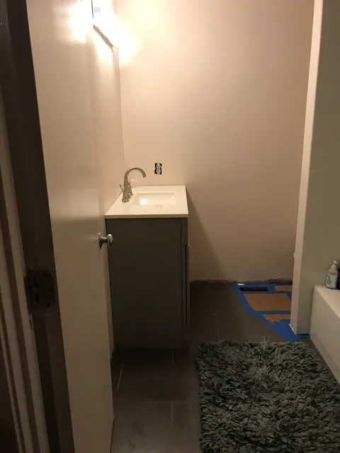 Finished bathroom remodel — photo 4