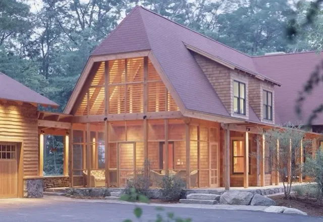 Exterior 1.jpg
