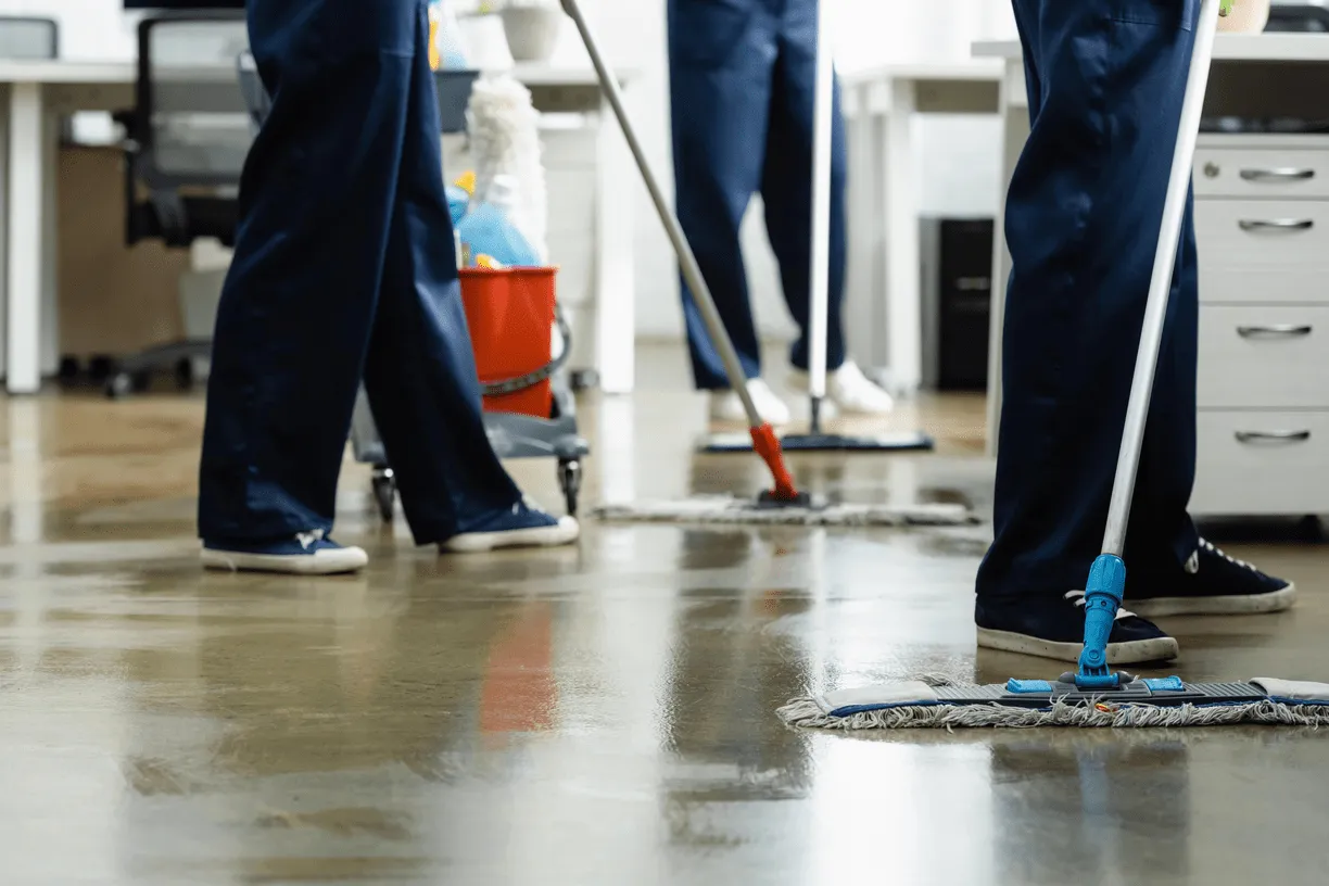 work photo from cleaningcompanylowell.com
