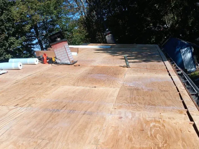 work photo from vmbroofingsiding.com