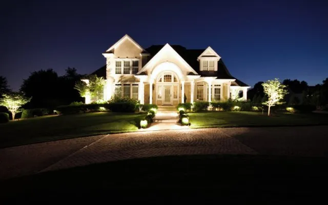 work photo from outdoorlightingdesign.com