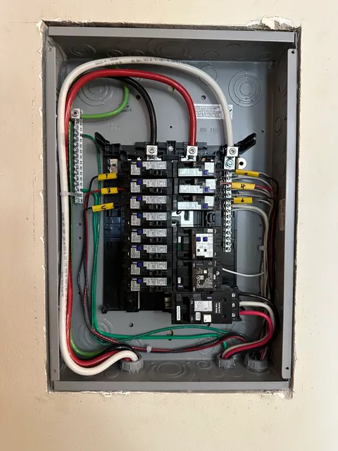 Benjaman Arlow Electrician work photo