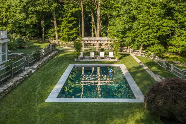 work photo from dobsonpools.com