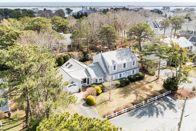 Michael Lotane - Today Real Estate work photo