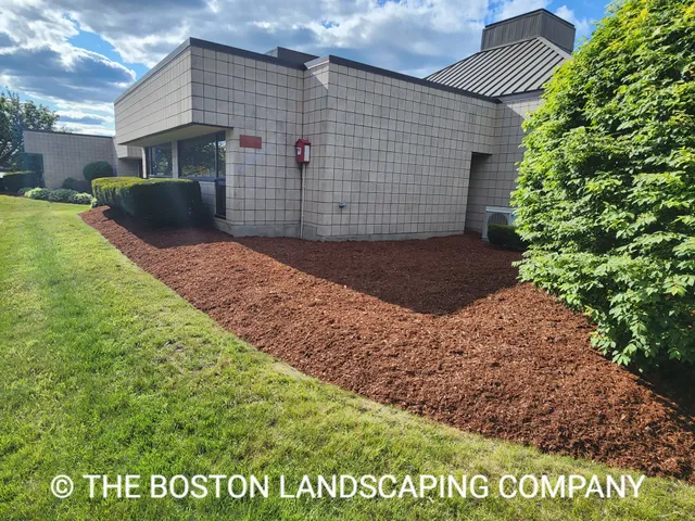 work photo from thebostonlandscapingcompany.com