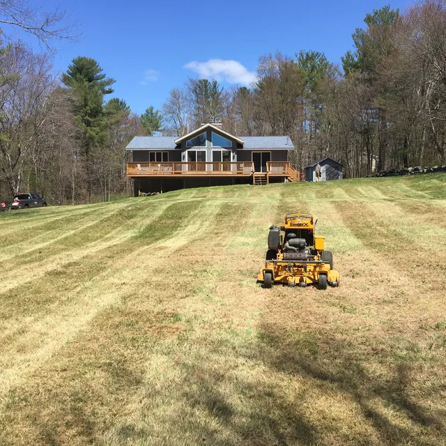 Kendall’s Yard Care work photo