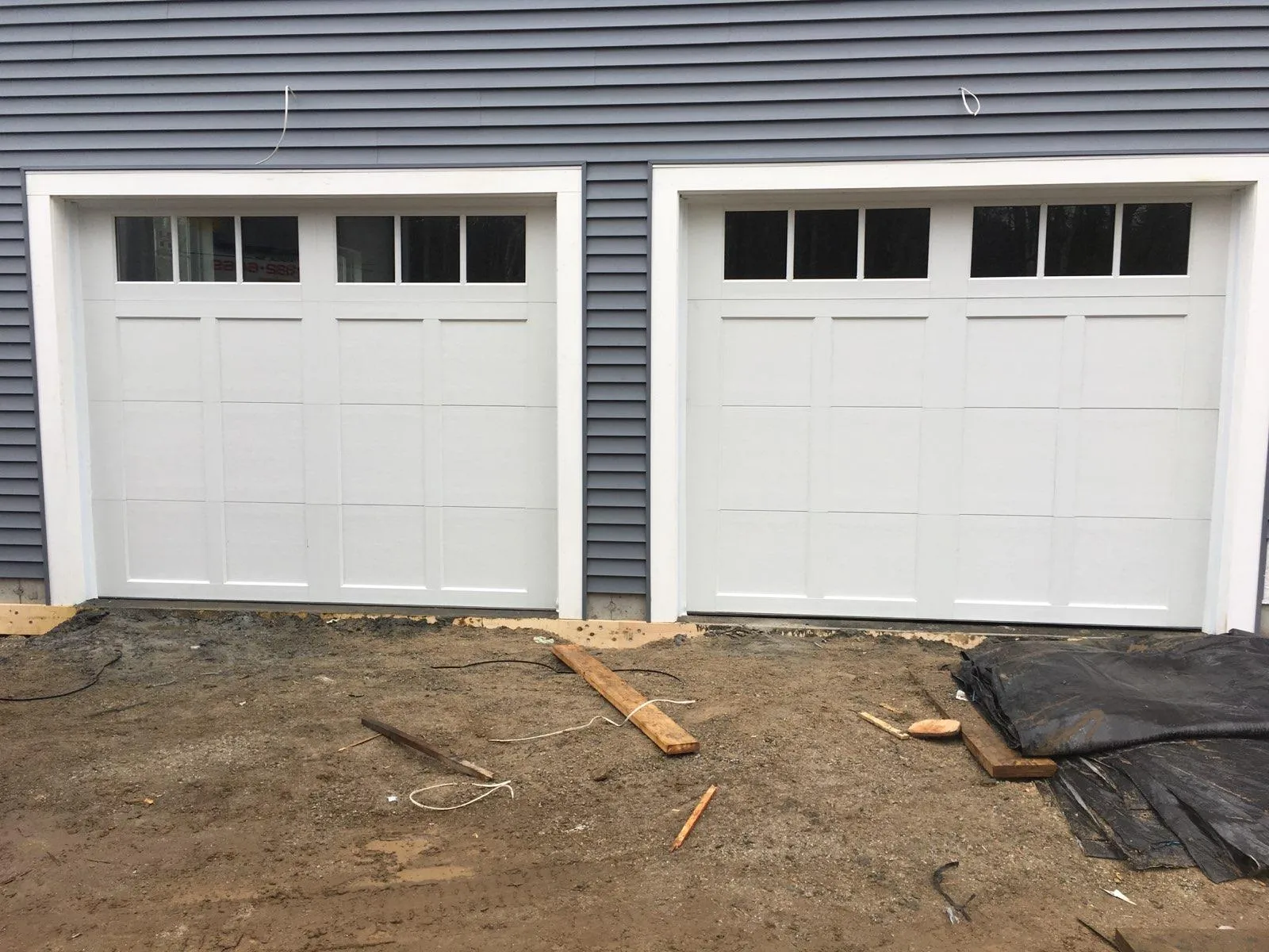 work photo from lizziesgaragedoors.com
