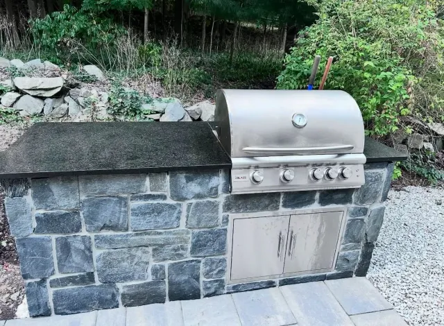 Outdoor Kitchen