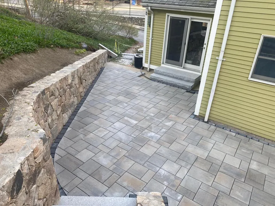 work photo from lunaspaintingconstruction.com