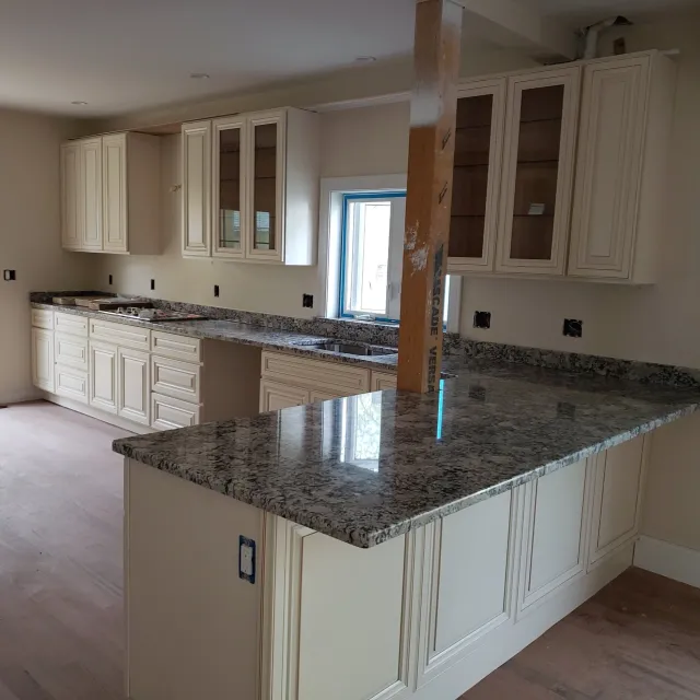 kitchen_1.jpg