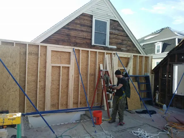 work photo from construction-me.com