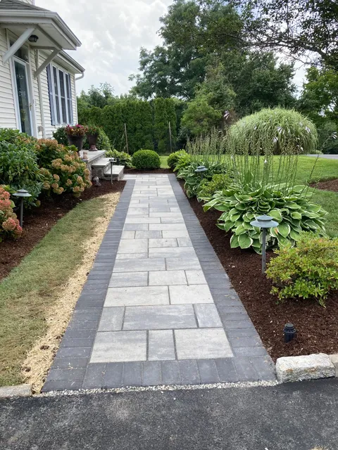 Umanzor Landscaping Inc. work photo