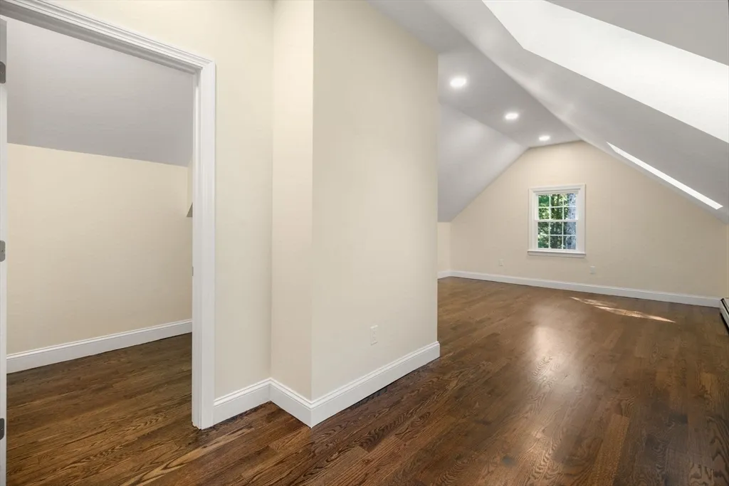Image gallery image