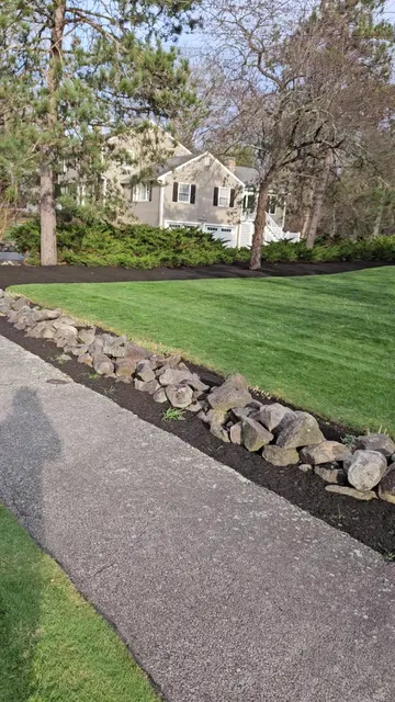 E L Landscaping Construction & Tree Services LLC work photo