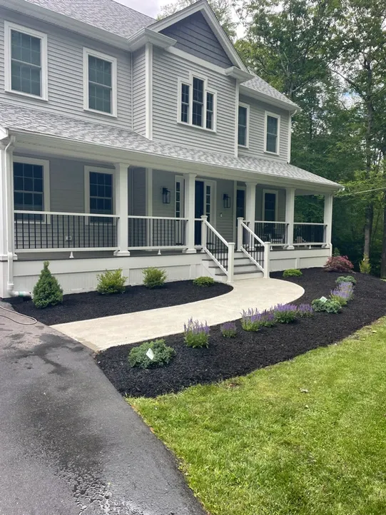 work photo from greenworldlandscapingri.com