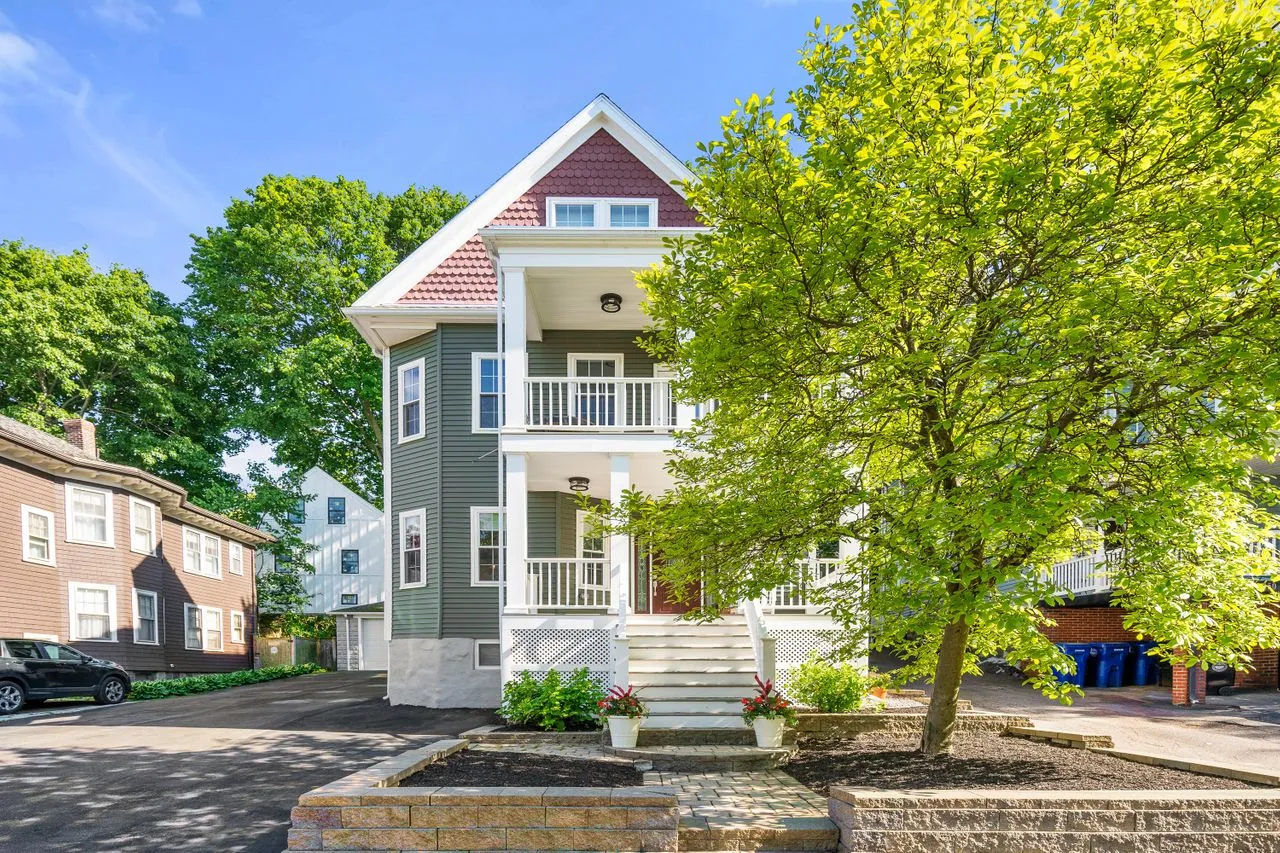 Brian Gagnon Realtor / Boston MA