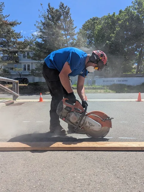 Pavement cutting and trenching work