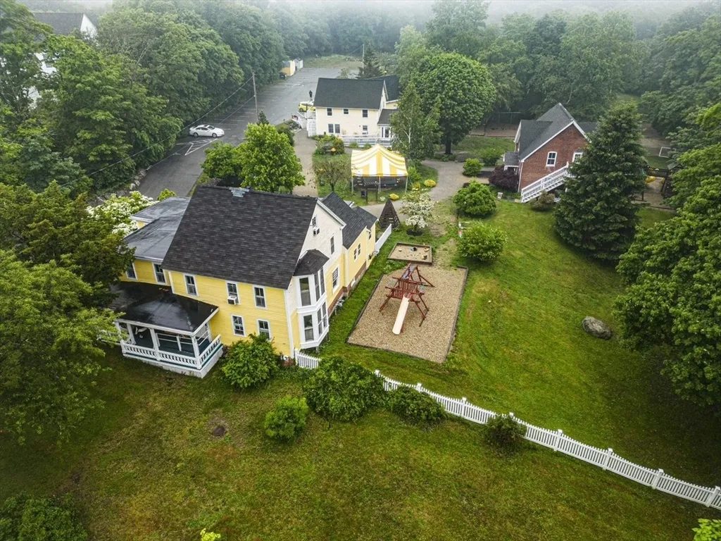 259 Elm St