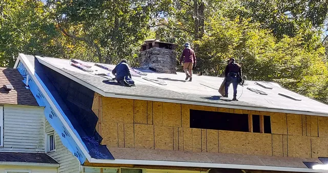 work photo from manolyroofing-ct.com