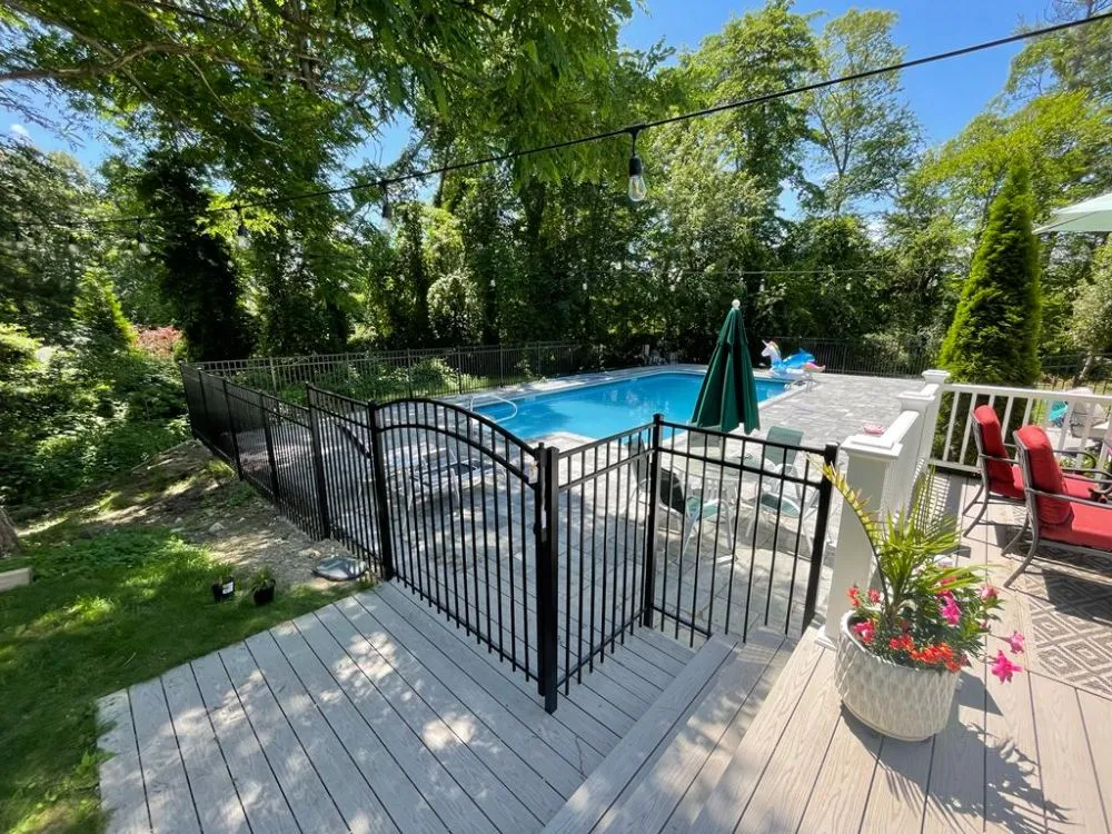 work photo from masterfencecorp.com