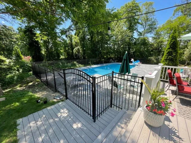 work photo from masterfencecorp.com