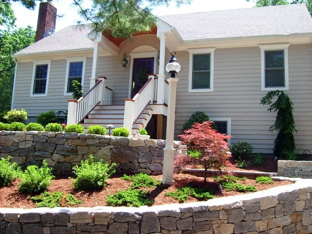 work photo from sevenmapleslandscaping.com