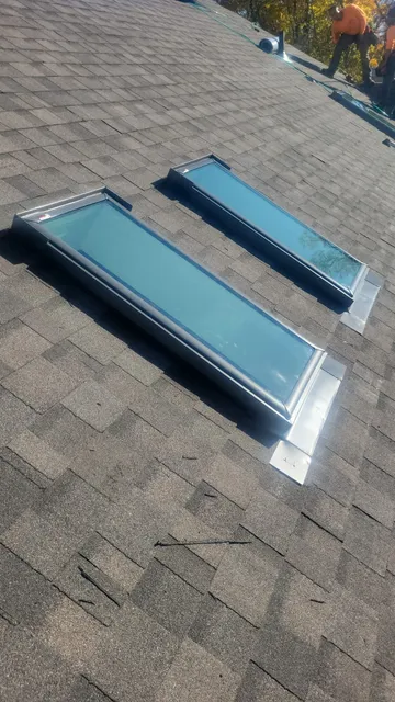 work photo from calderonroofingandgutter.com