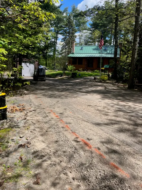 work photo from bobmuldoonpaving.com