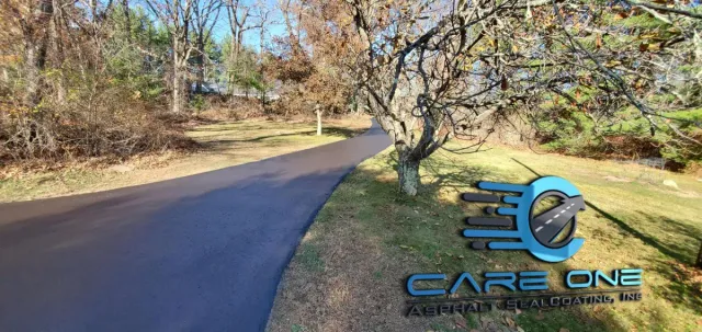 work photo from careoneasphaltsealcoating.com