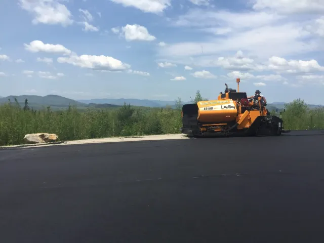 work photo from pinetreepaving.com