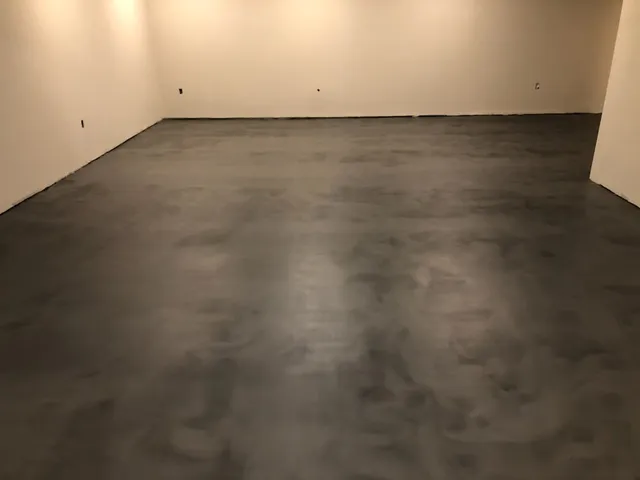 work photo from haverhillgarageflooring.com