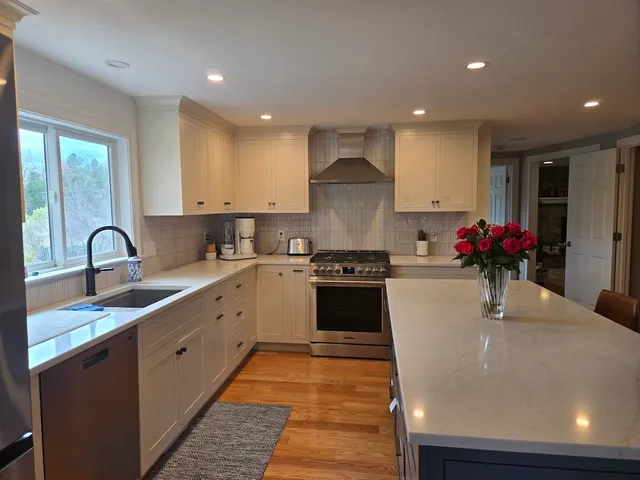 work photo from affordablequalitykitchens.com