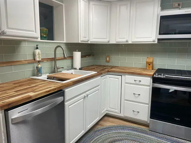 207 Handyman work photo
