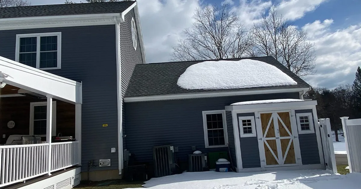 How to Know If Your Roof Needs Repairs Before Winter