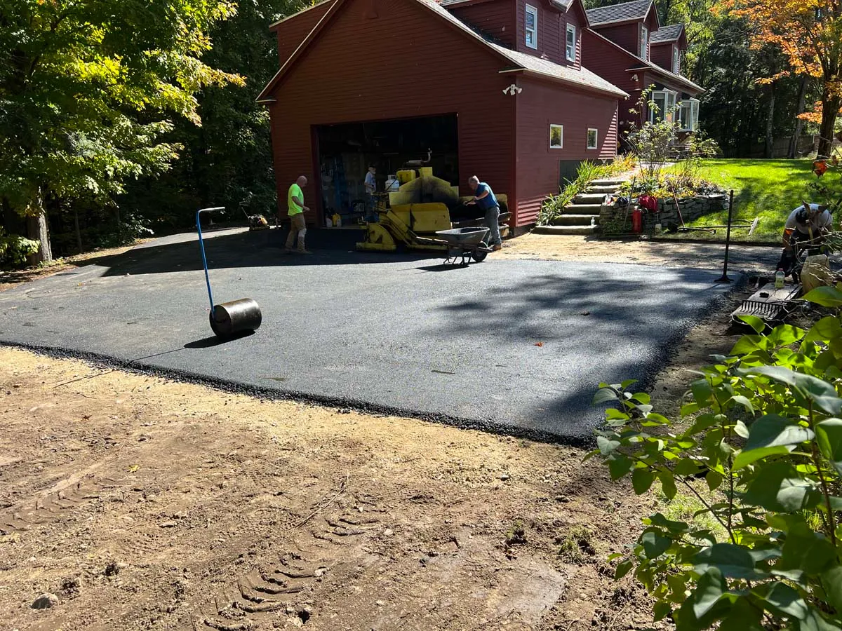 work photo from hmpavingllc.com