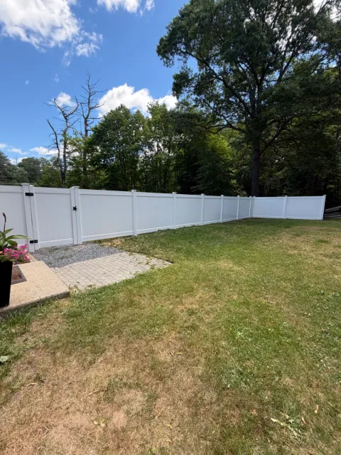 work photo from precisionfencecollc.com