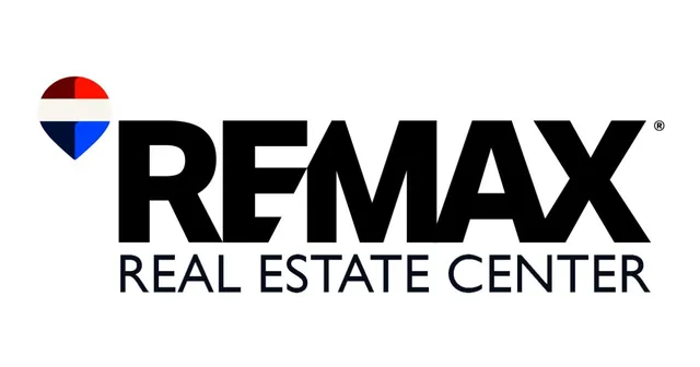 RE/MAX Real Estate Center logo