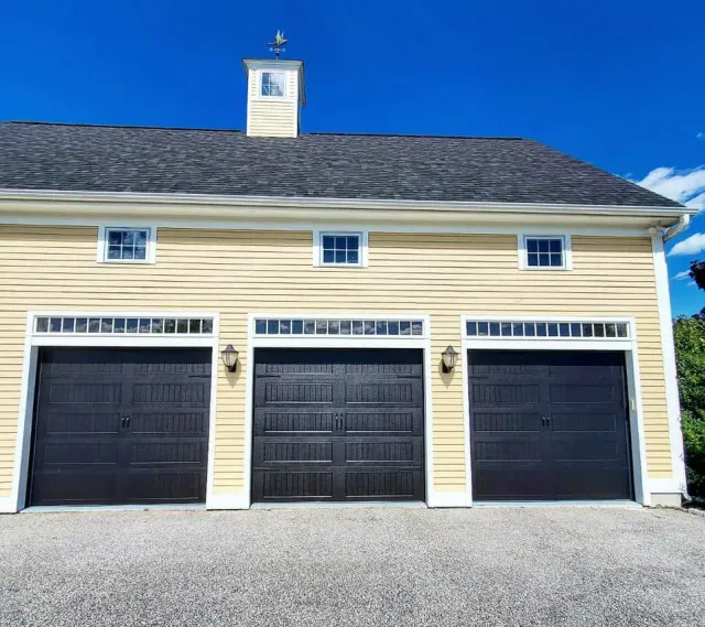 work photo from alohagaragedoors.com