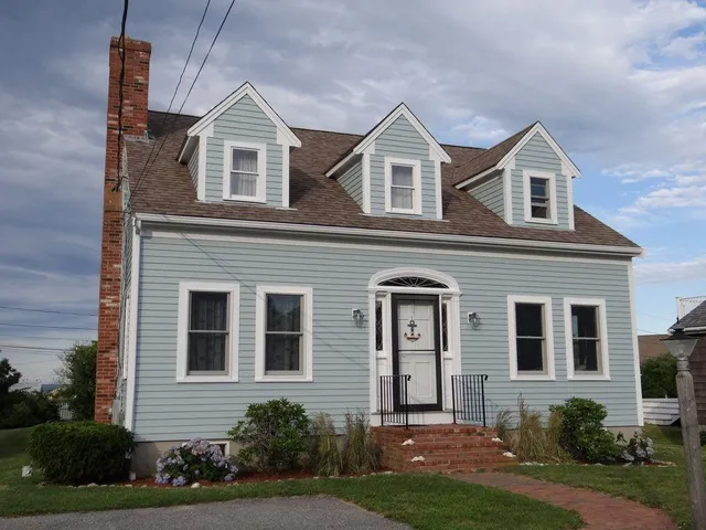 Betty Allen, Decoy Realty LTD work photo