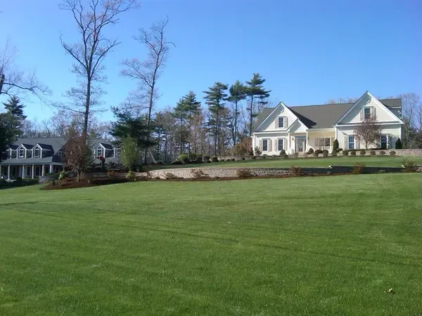 work photo from limaslandscape.com