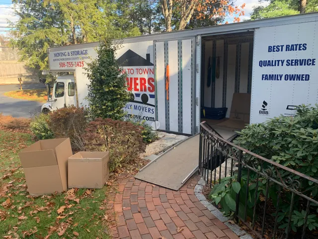 Town to Town Movers work photo