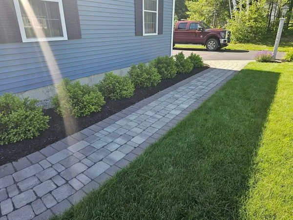 Loycano Landscaping and Plowing work photo