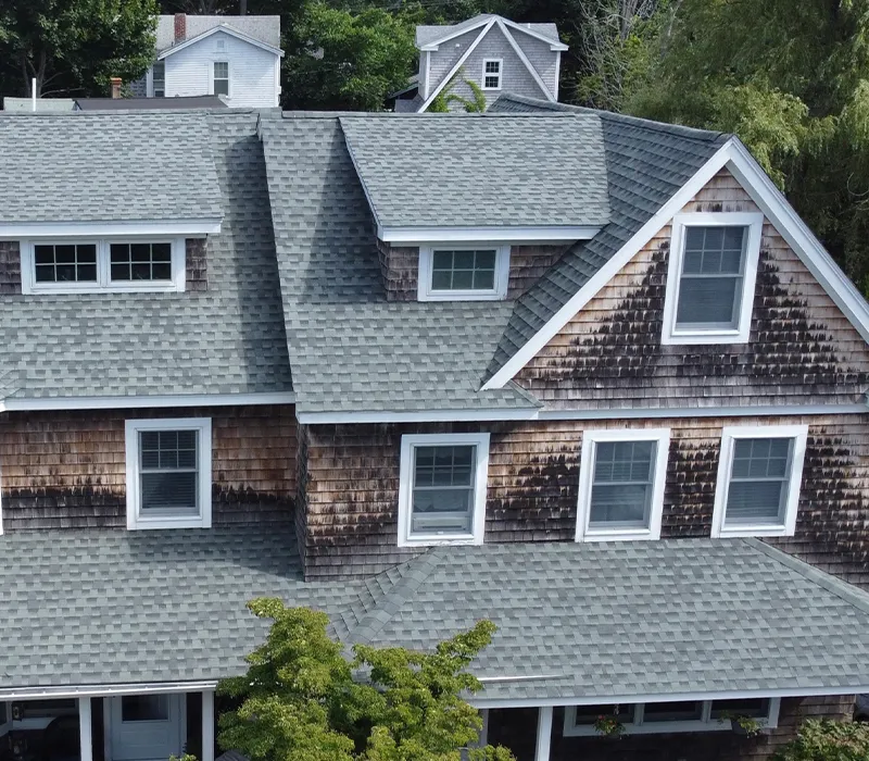 work photo from olympicroofing.com