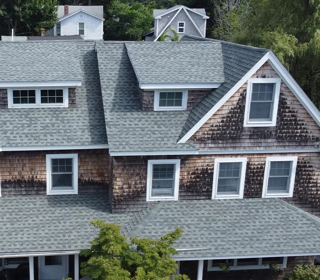 work photo from olympicroofing.com