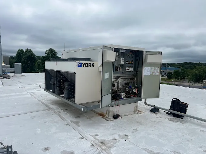 work photo from newenglandtemperaturecontrol.com