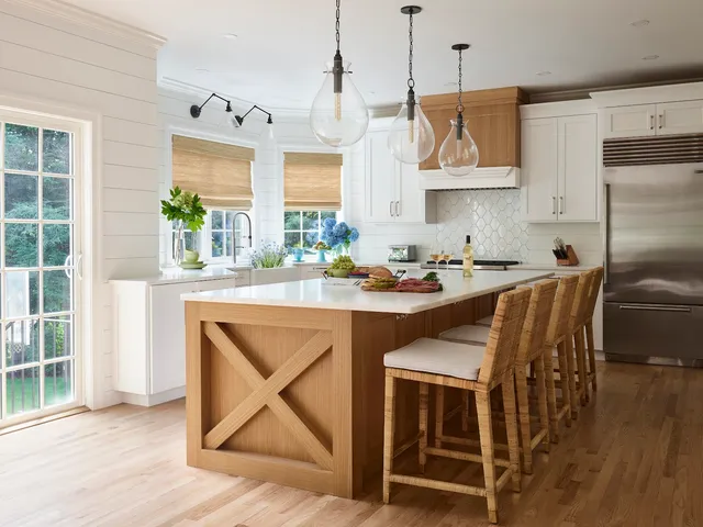 Woodworks Custom Homes