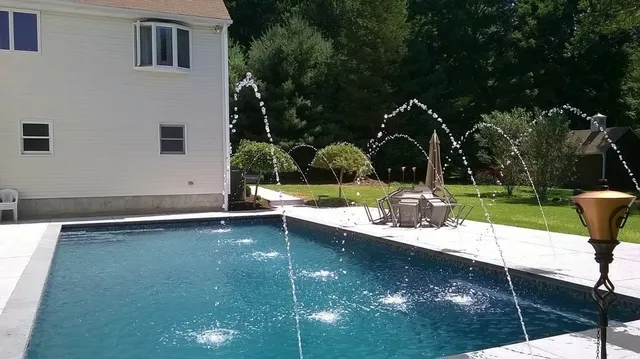 work photo from happypoolcover.com