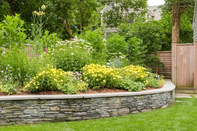 TOM HANLON LANDSCAPING work photo
