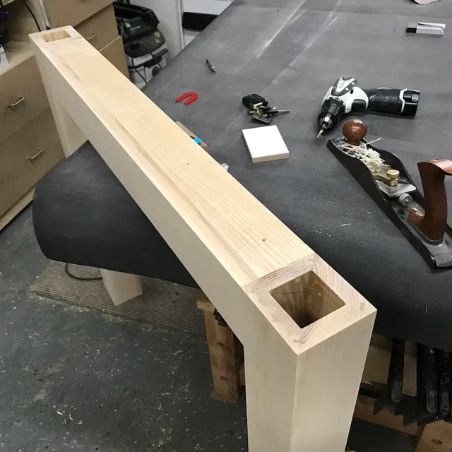 L Mitered Table Legs 02.png