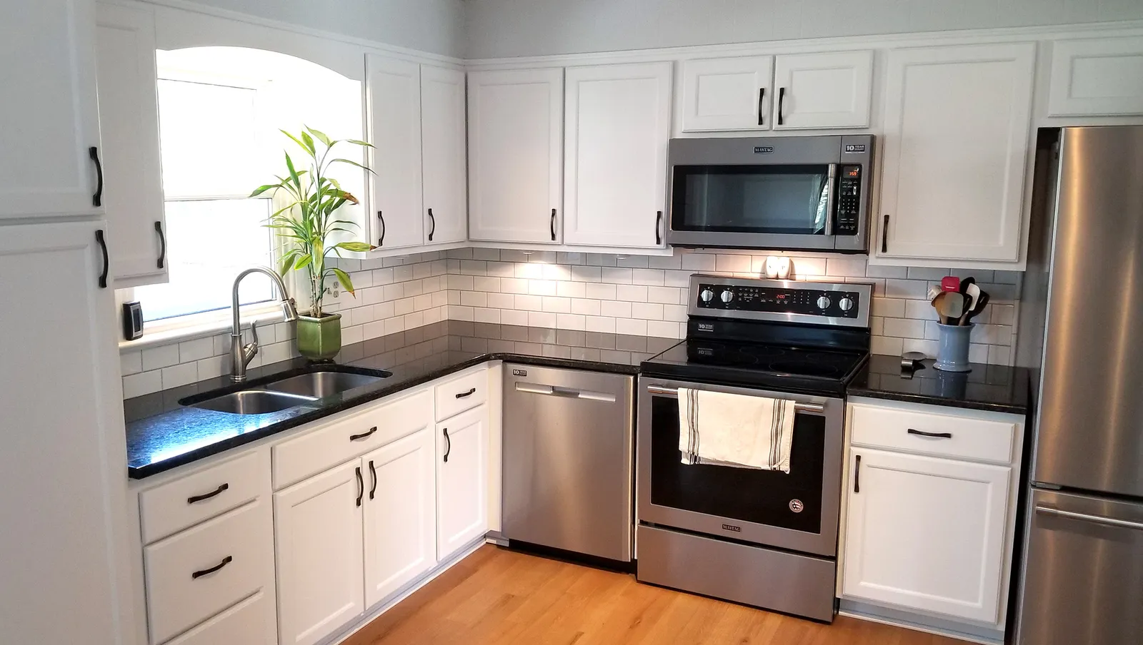 work photo from revelarekitchens.com